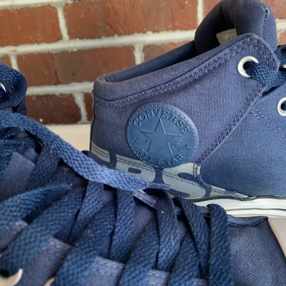 Converse Navy Blue Size:10.5 Mens